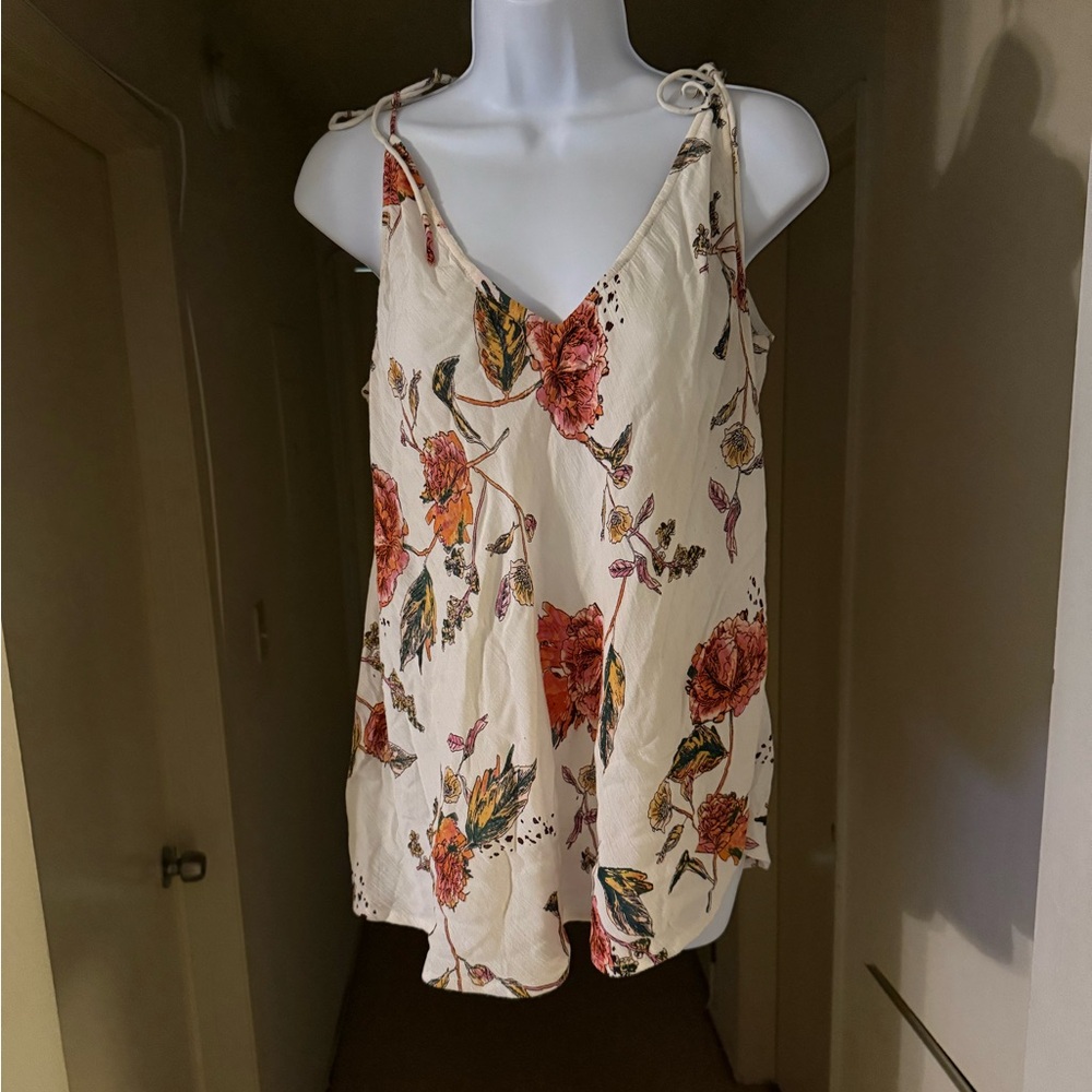 O'Neill Floral Camisole - Size XXL
